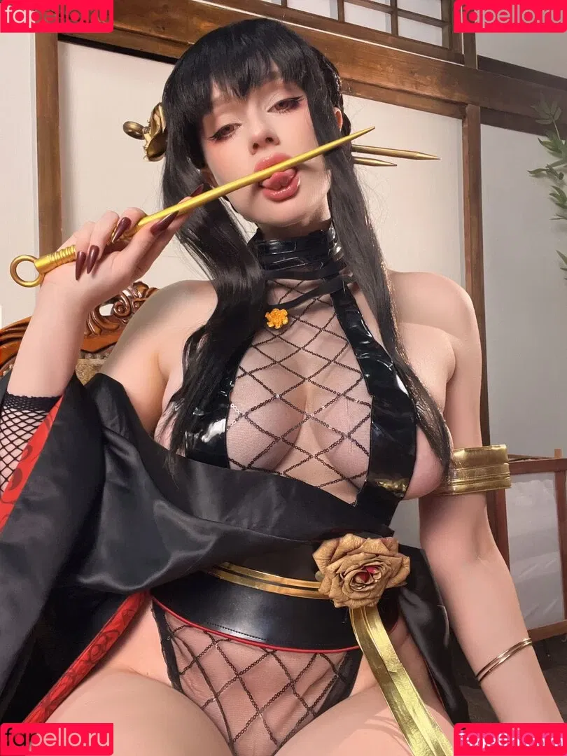 Shadory / Shadorycos / shadory_cos Onlyfans Photo Gallery 