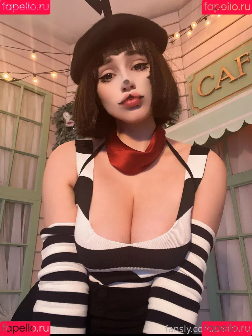Shadory / Shadorycos / shadory_cos Onlyfans Photo Gallery 