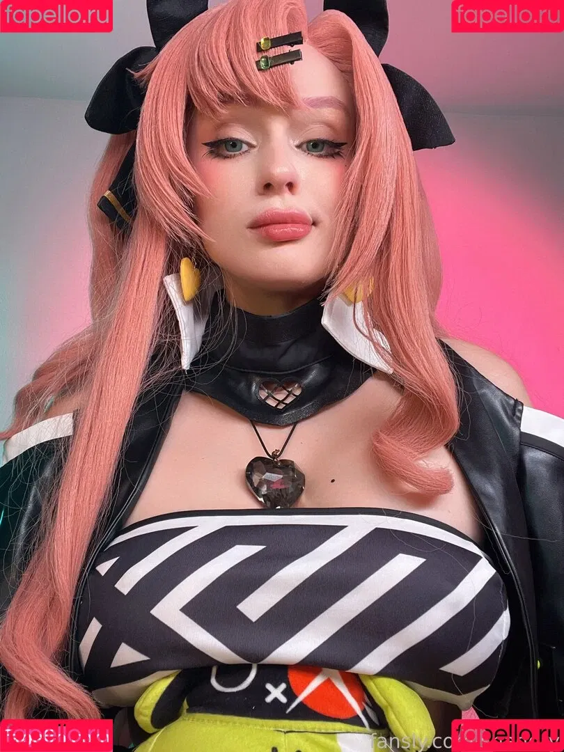 Shadory / Shadorycos / shadory_cos Onlyfans Photo Gallery 