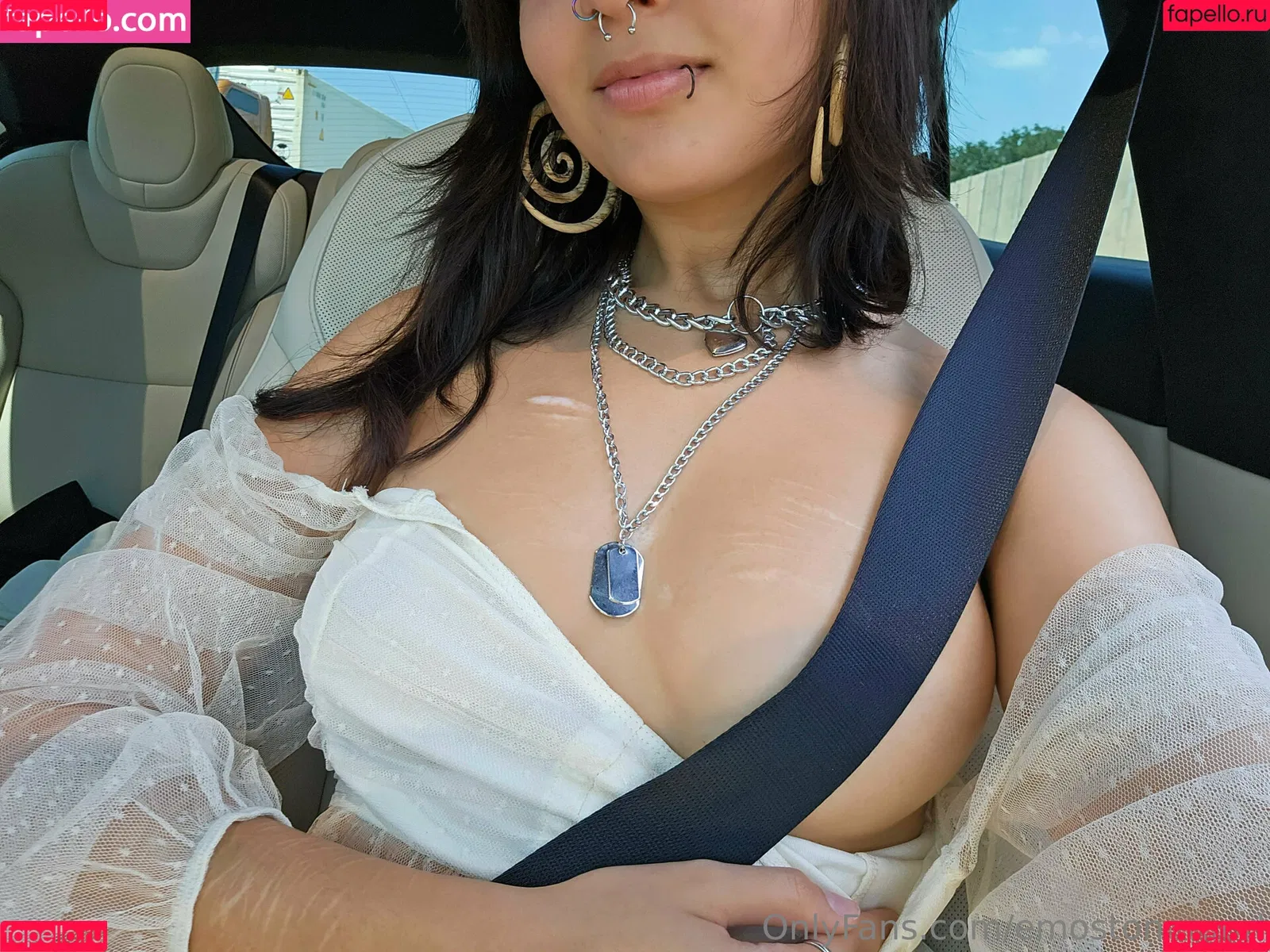 Emostonergorl / Obvious_Confusion699 / emo.stoner.gorl / smolstarcaster Onlyfans Photo Gallery 