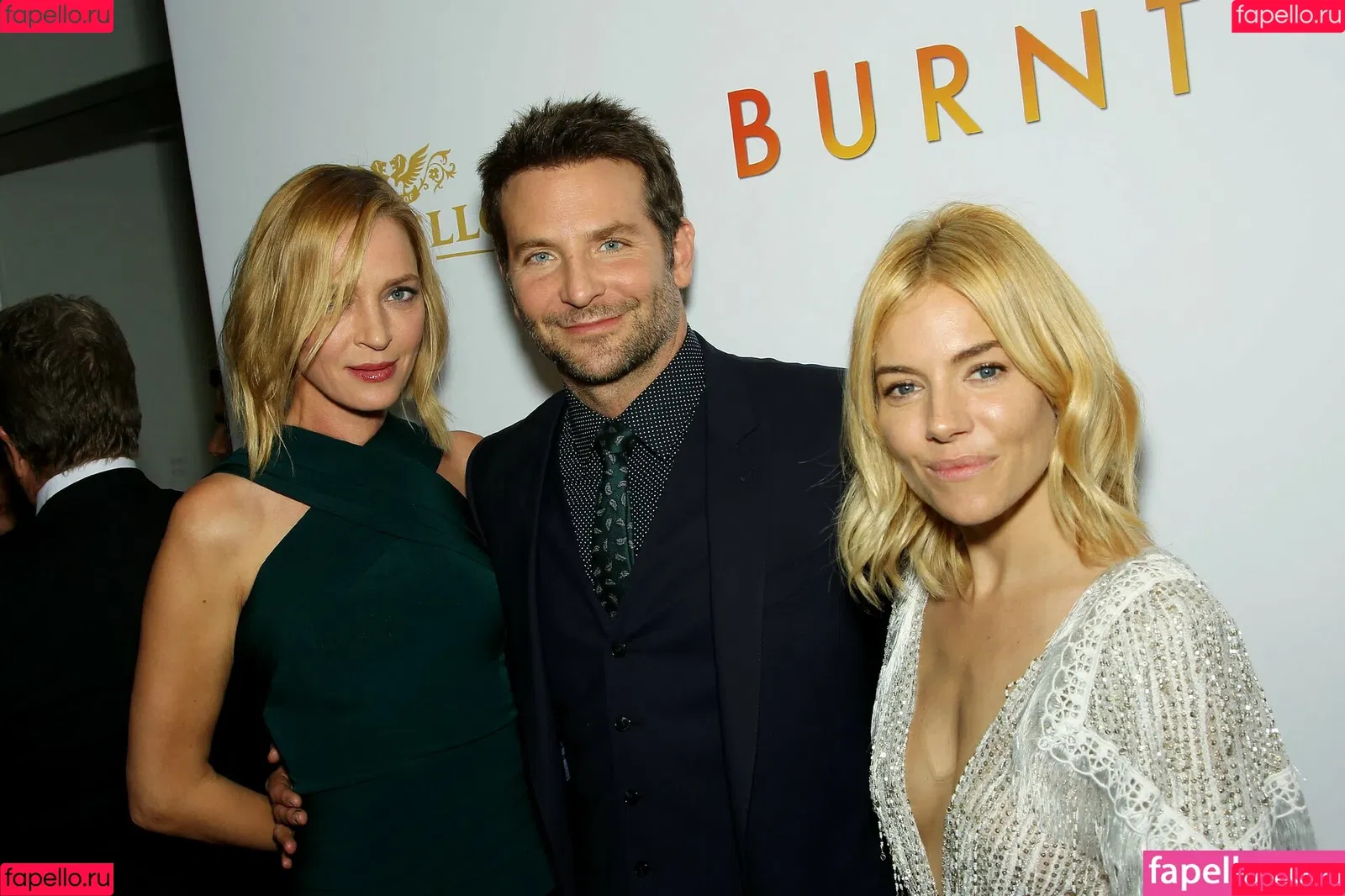 Sienna Miller / siennaonline / siennathing Onlyfans Photo Gallery 