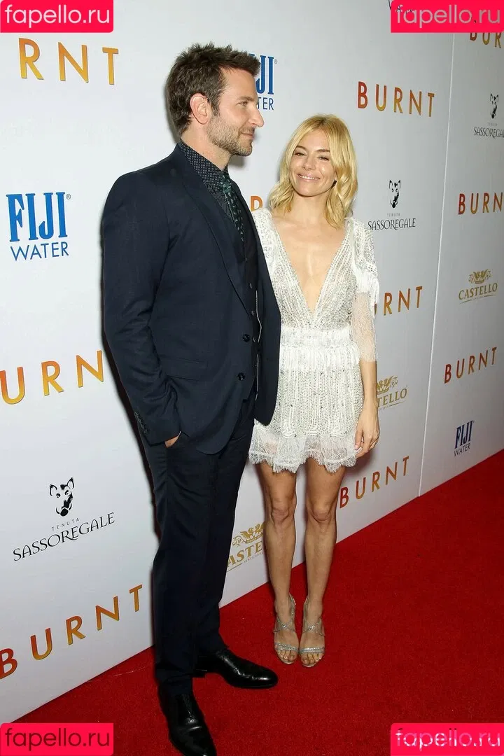 Sienna Miller / siennaonline / siennathing Onlyfans Photo Gallery 