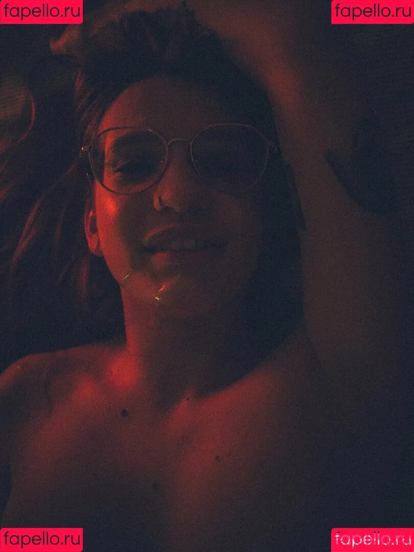 Carolina Rodrigues / Carolinarod18 / cahnrodrigues Onlyfans Photo Gallery 
