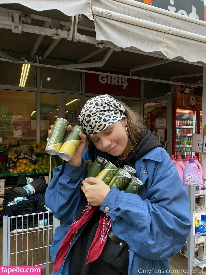 rocket.bb / rocket_bb Onlyfans Photo Gallery 