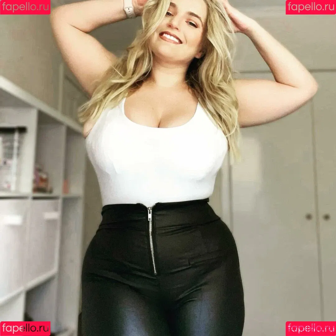 Casey Leigh / Caseyleighxox / caseyleighx / theprivatelifeofcasey Onlyfans Photo Gallery 