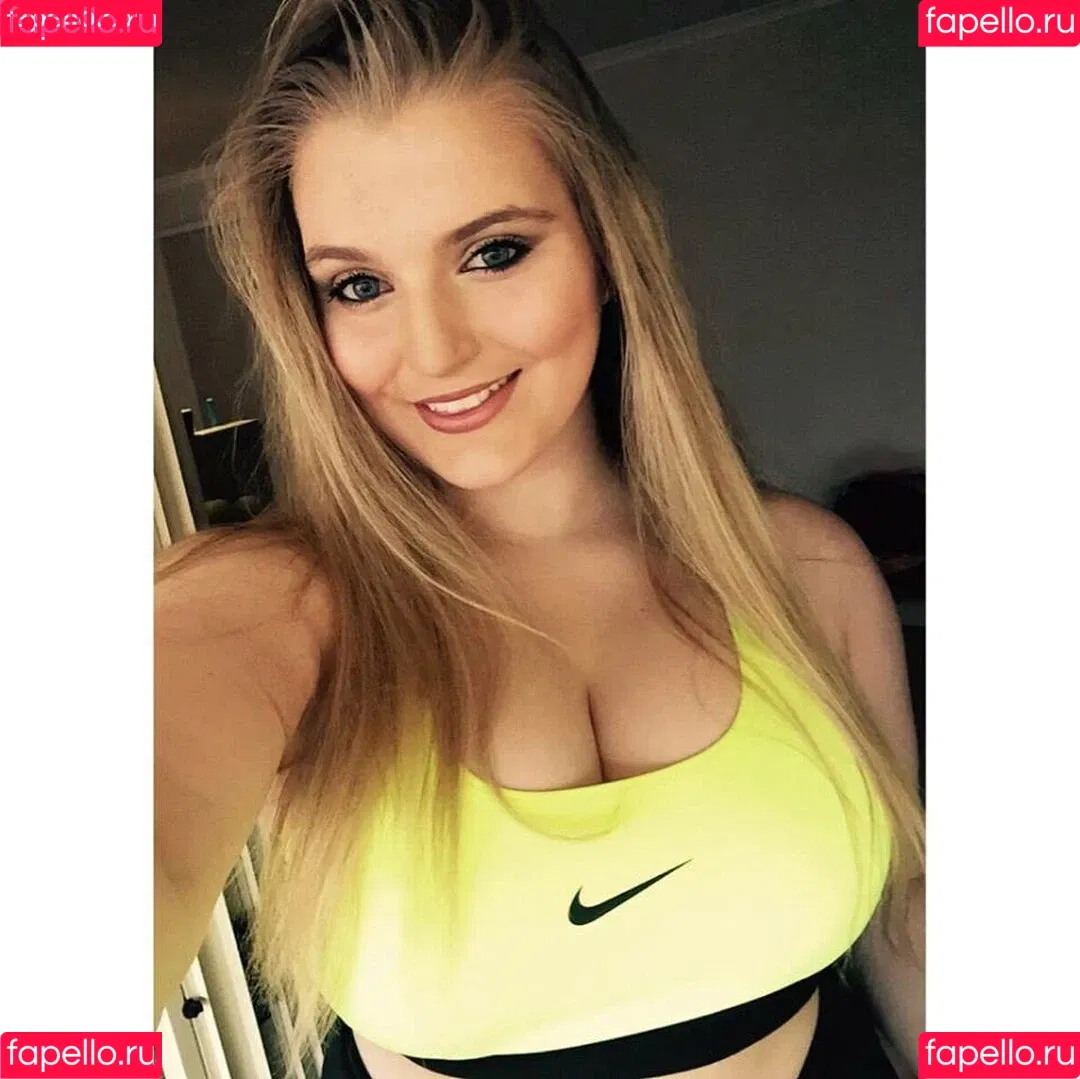 Casey Leigh / Caseyleighxox / caseyleighx / theprivatelifeofcasey Onlyfans Photo Gallery 