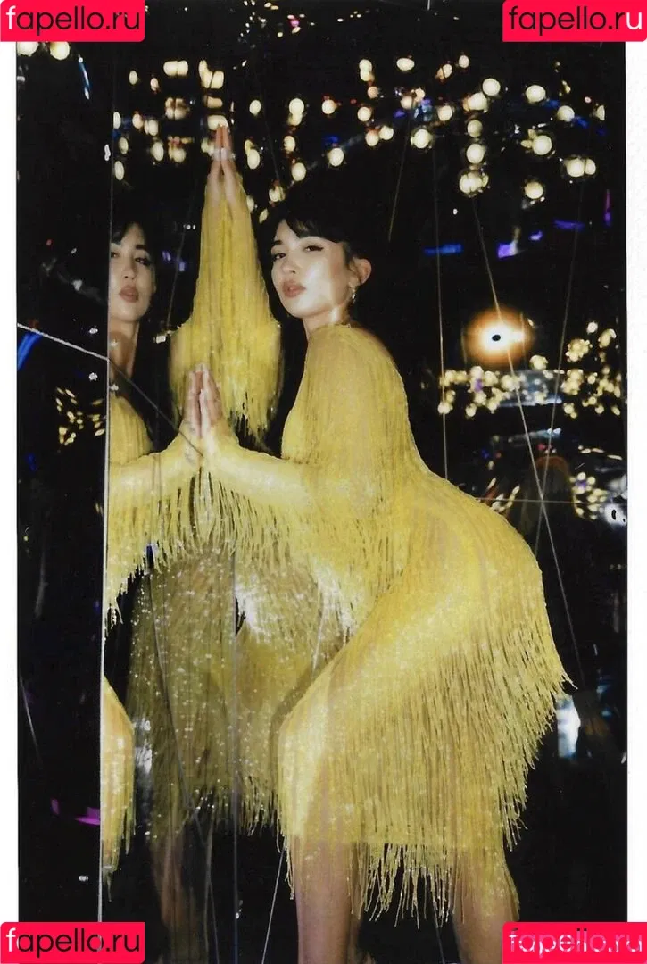 Rowan Blanchard / Simp Chat / rowanblanchard Onlyfans Photo Gallery 