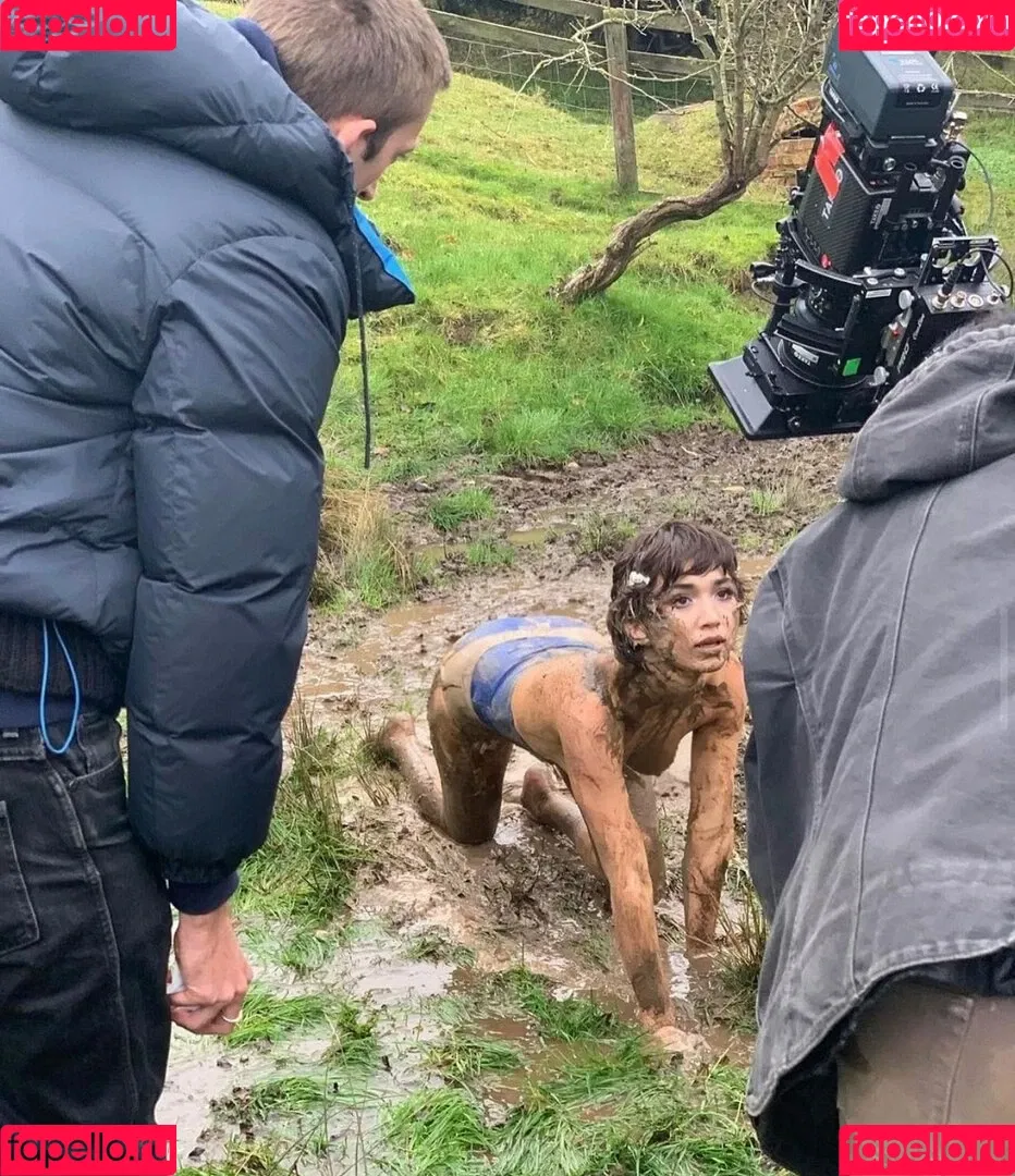 Rowan Blanchard / Simp Chat / rowanblanchard Onlyfans Photo Gallery 