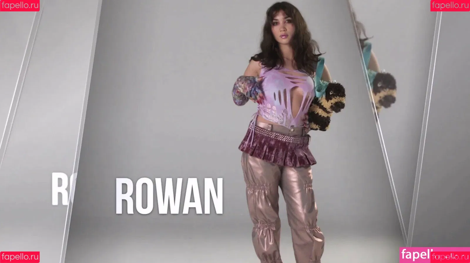 Rowan Blanchard / Simp Chat / rowanblanchard Onlyfans Photo Gallery 