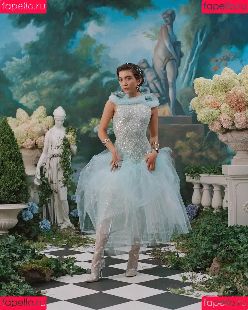 Rowan Blanchard / Simp Chat / rowanblanchard Onlyfans Photo Gallery 