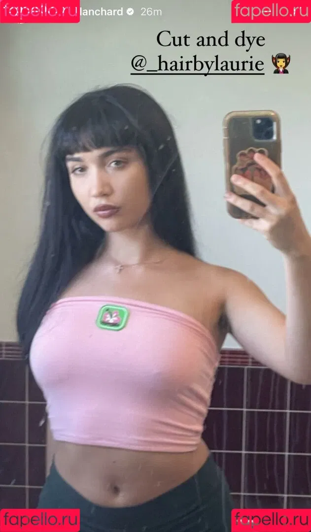 Rowan Blanchard / Simp Chat / rowanblanchard Onlyfans Photo Gallery 