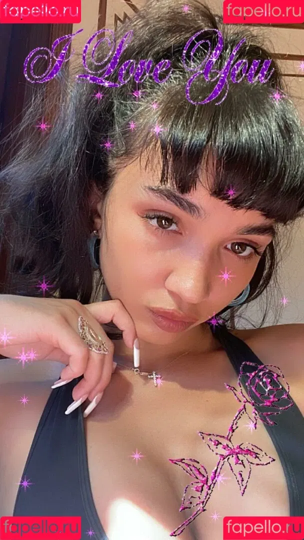 Rowan Blanchard / Simp Chat / rowanblanchard Onlyfans Photo Gallery 