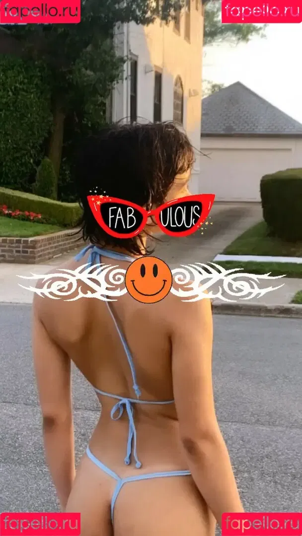 Rowan Blanchard / Simp Chat / rowanblanchard Onlyfans Photo Gallery 