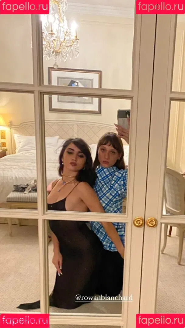 Rowan Blanchard / Simp Chat / rowanblanchard Onlyfans Photo Gallery 