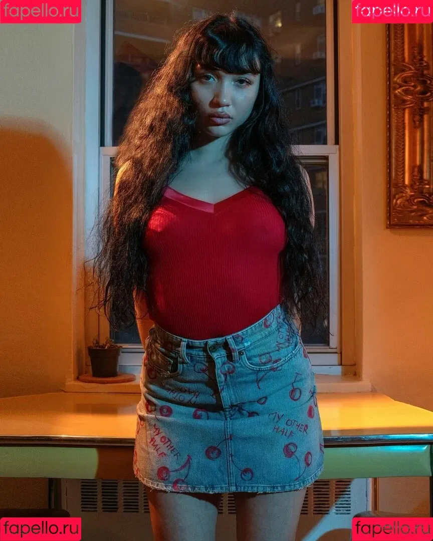 Rowan Blanchard / Simp Chat / rowanblanchard Onlyfans Photo Gallery 