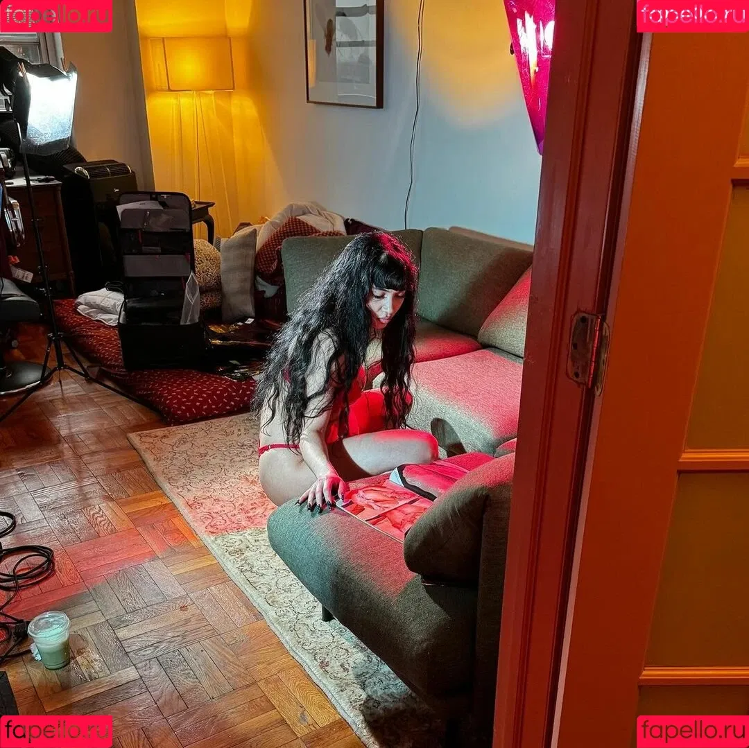Rowan Blanchard / Simp Chat / rowanblanchard Onlyfans Photo Gallery 