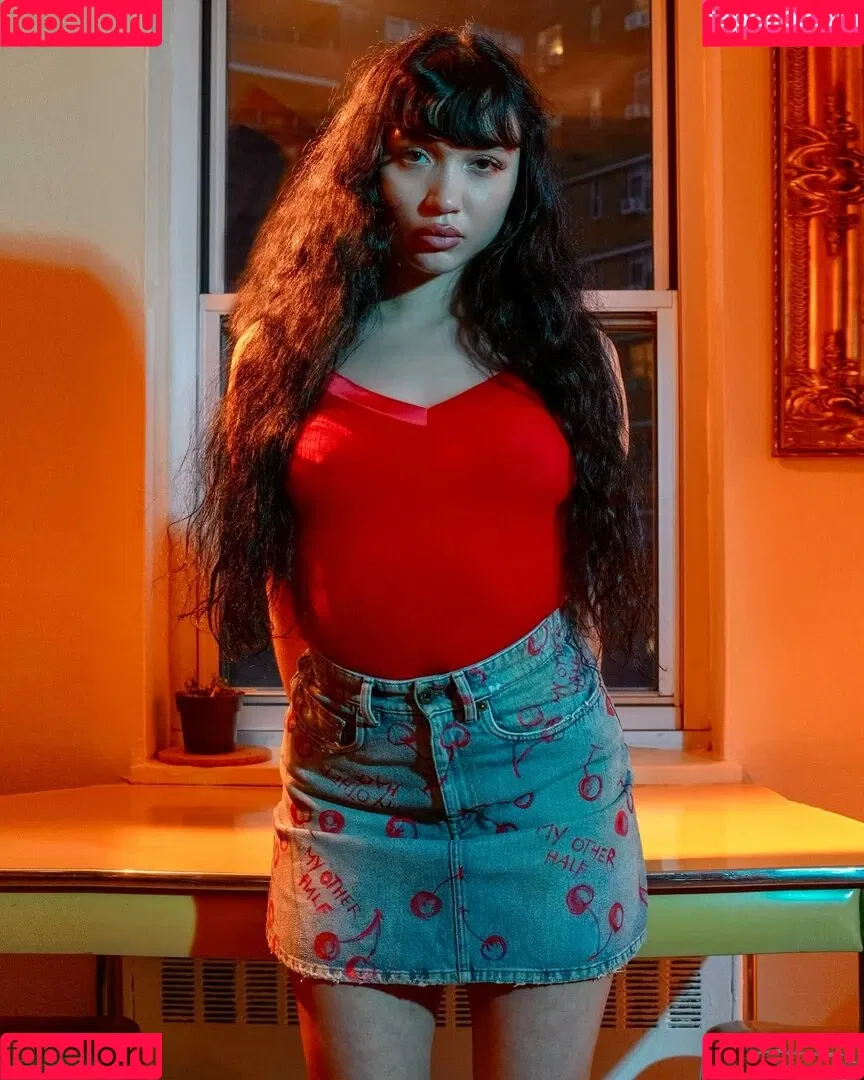 Rowan Blanchard / Simp Chat / rowanblanchard Onlyfans Photo Gallery 