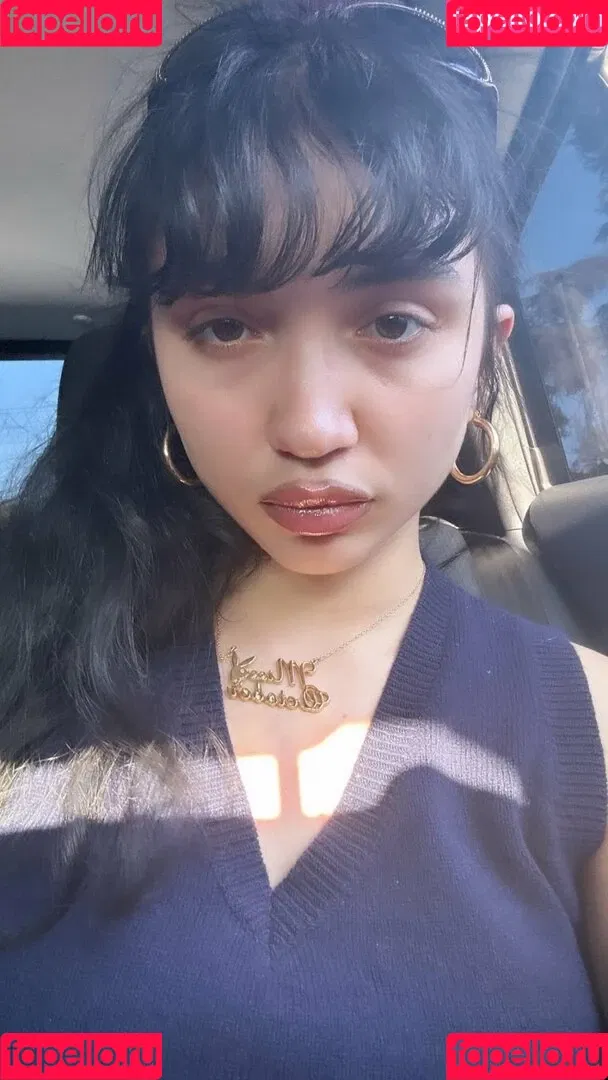 Rowan Blanchard / Simp Chat / rowanblanchard Onlyfans Photo Gallery 