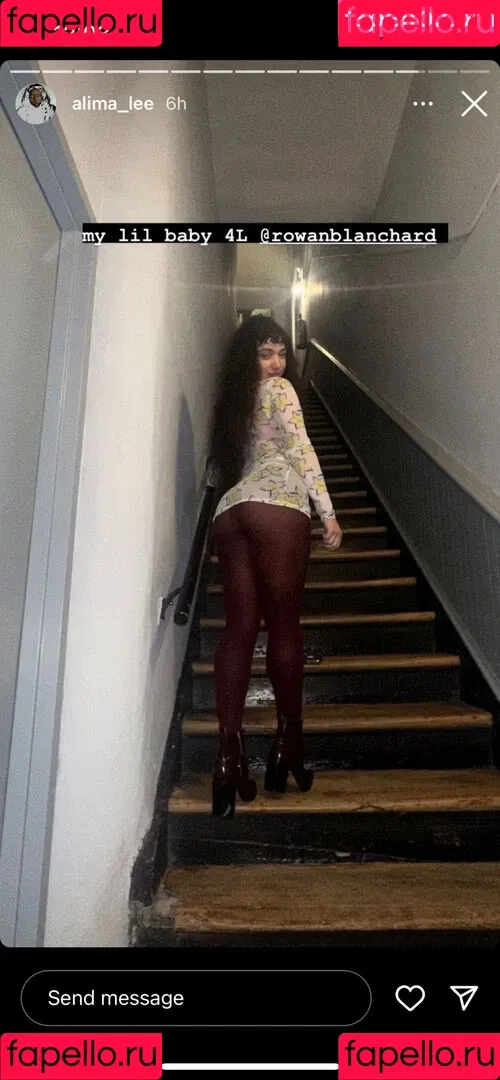 Rowan Blanchard / Simp Chat / rowanblanchard Onlyfans Photo Gallery 