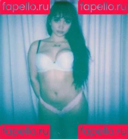Rowan Blanchard / Simp Chat / rowanblanchard Onlyfans Photo Gallery 