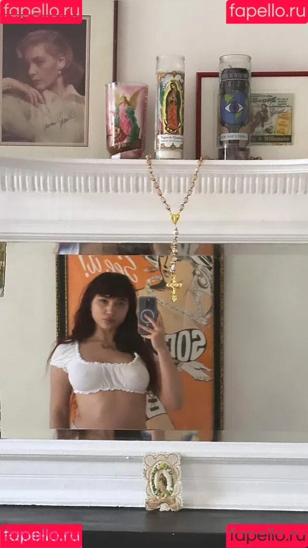 Rowan Blanchard / Simp Chat / rowanblanchard Onlyfans Photo Gallery 