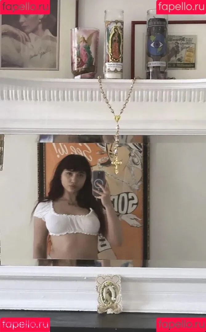 Rowan Blanchard / Simp Chat / rowanblanchard Onlyfans Photo Gallery 