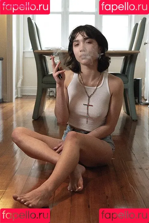 Rowan Blanchard / Simp Chat / rowanblanchard Onlyfans Photo Gallery 