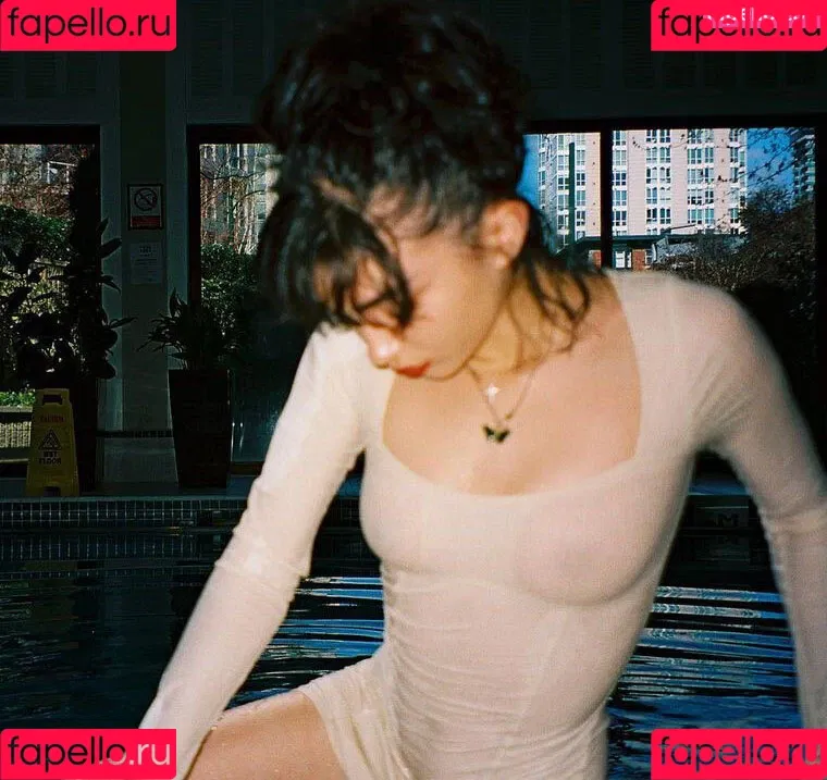 Rowan Blanchard / Simp Chat / rowanblanchard Onlyfans Photo Gallery 