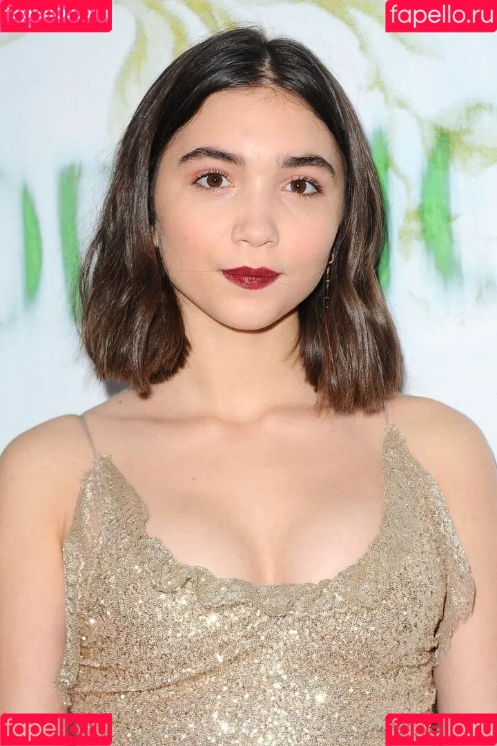 Rowan Blanchard / Simp Chat / rowanblanchard Onlyfans Photo Gallery 