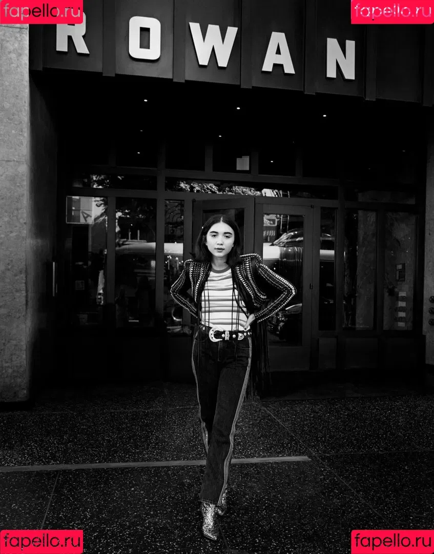 Rowan Blanchard / Simp Chat / rowanblanchard Onlyfans Photo Gallery 