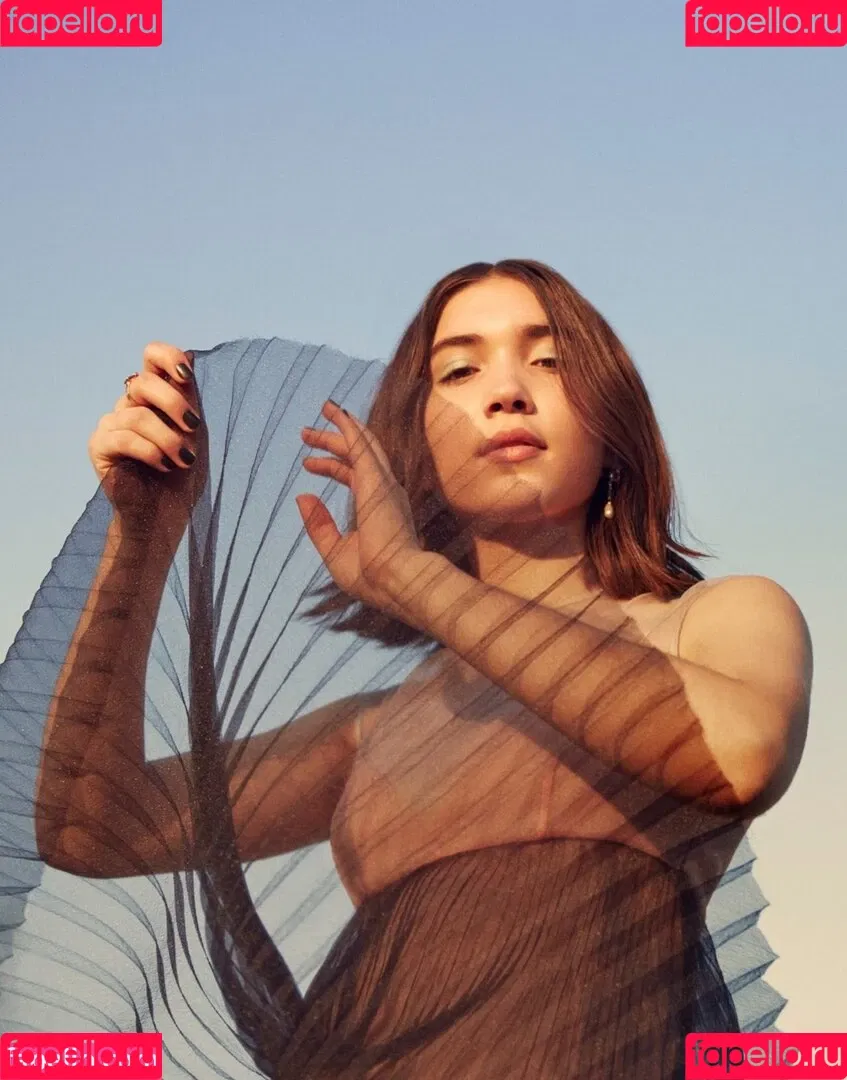 Rowan Blanchard / Simp Chat / rowanblanchard Onlyfans Photo Gallery 