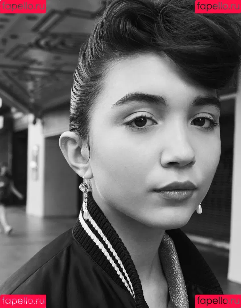 Rowan Blanchard / Simp Chat / rowanblanchard Onlyfans Photo Gallery 