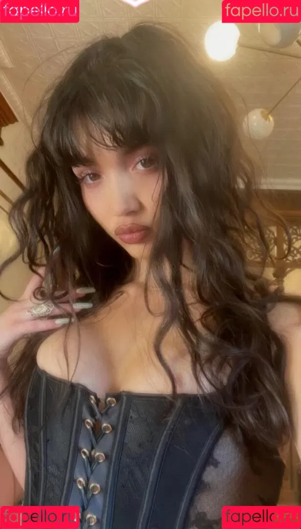 Rowan Blanchard / Simp Chat / rowanblanchard Onlyfans Photo Gallery 