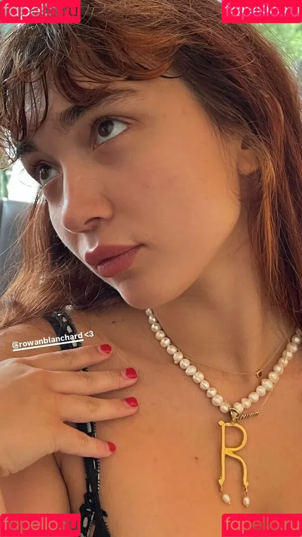 Rowan Blanchard / Simp Chat / rowanblanchard Onlyfans Photo Gallery 