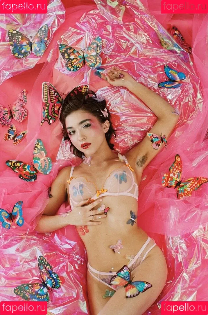 Rowan Blanchard / Simp Chat / rowanblanchard Onlyfans Photo Gallery 