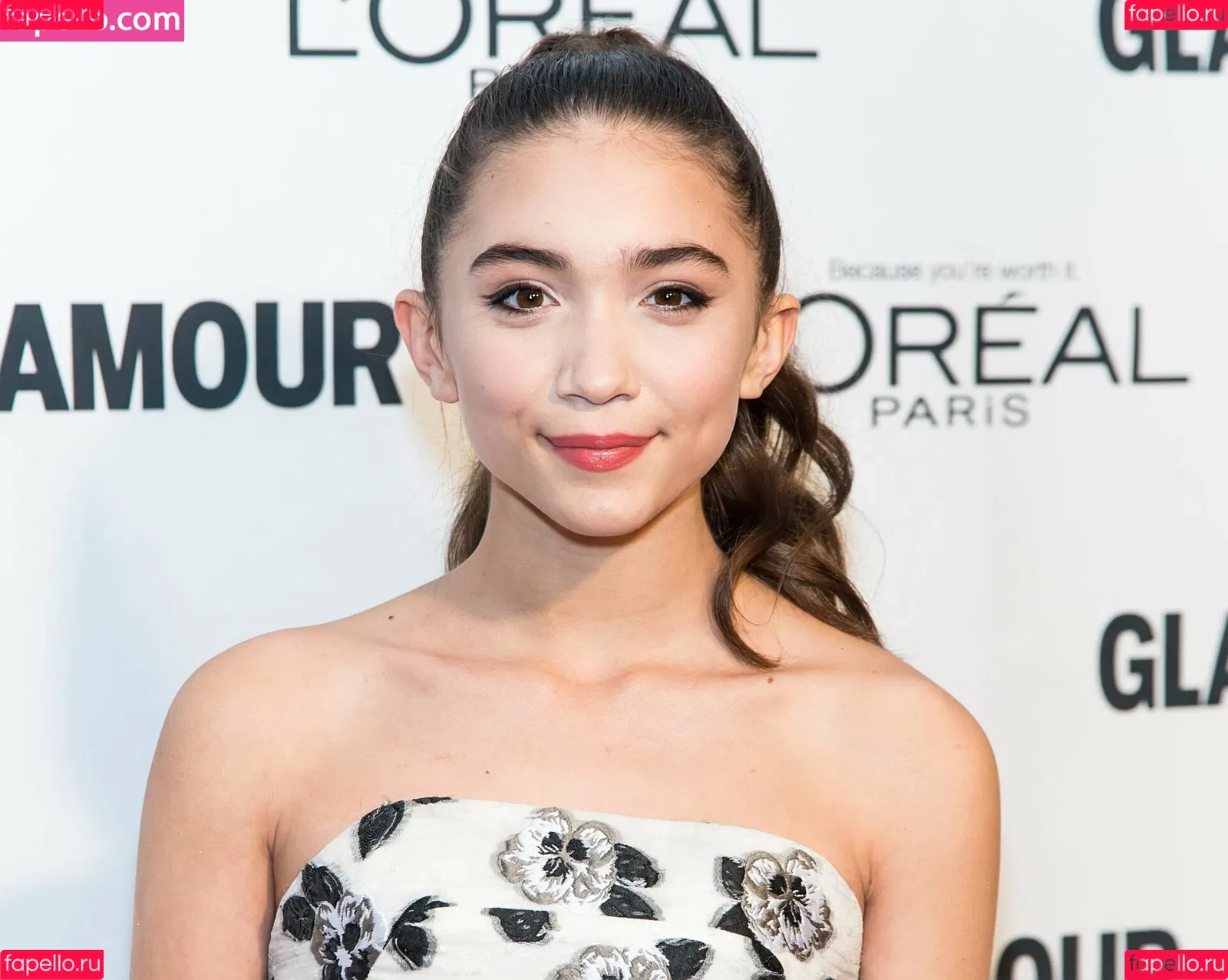 Rowan Blanchard / Simp Chat / rowanblanchard Onlyfans Photo Gallery 