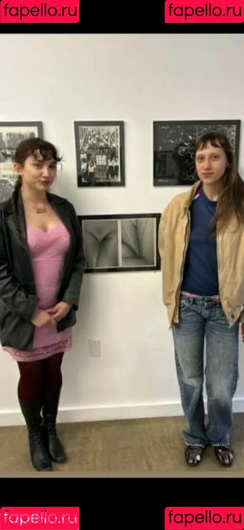 Rowan Blanchard / Simp Chat / rowanblanchard Onlyfans Photo Gallery 