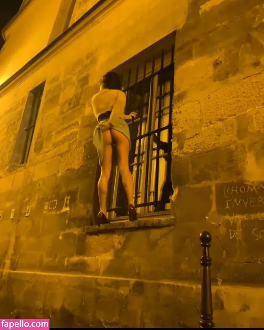 Rowan Blanchard / Simp Chat / rowanblanchard Onlyfans Photo Gallery 