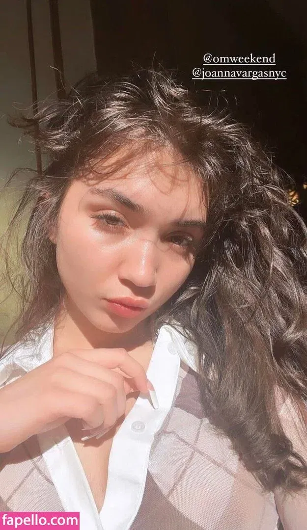 Rowan Blanchard / Simp Chat / rowanblanchard Onlyfans Photo Gallery 
