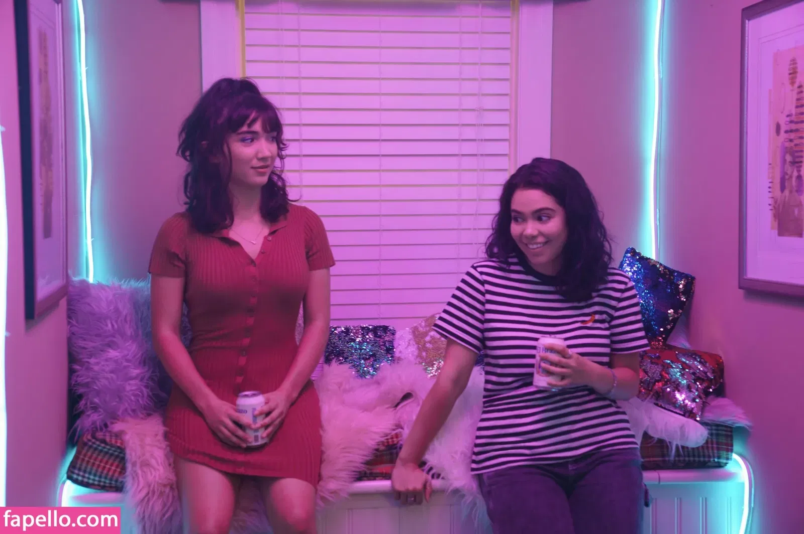 Rowan Blanchard / Simp Chat / rowanblanchard Onlyfans Photo Gallery 