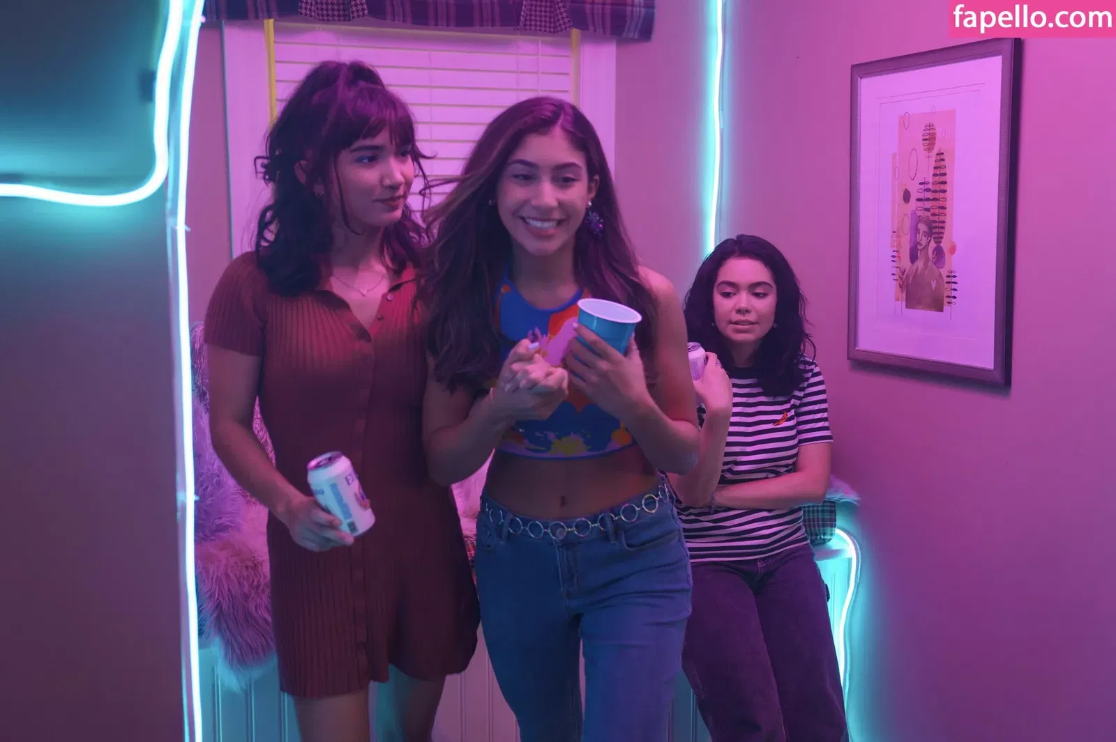 Rowan Blanchard / Simp Chat / rowanblanchard Onlyfans Photo Gallery 