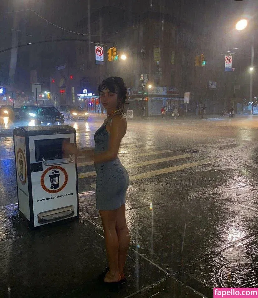 Rowan Blanchard / Simp Chat / rowanblanchard Onlyfans Photo Gallery 