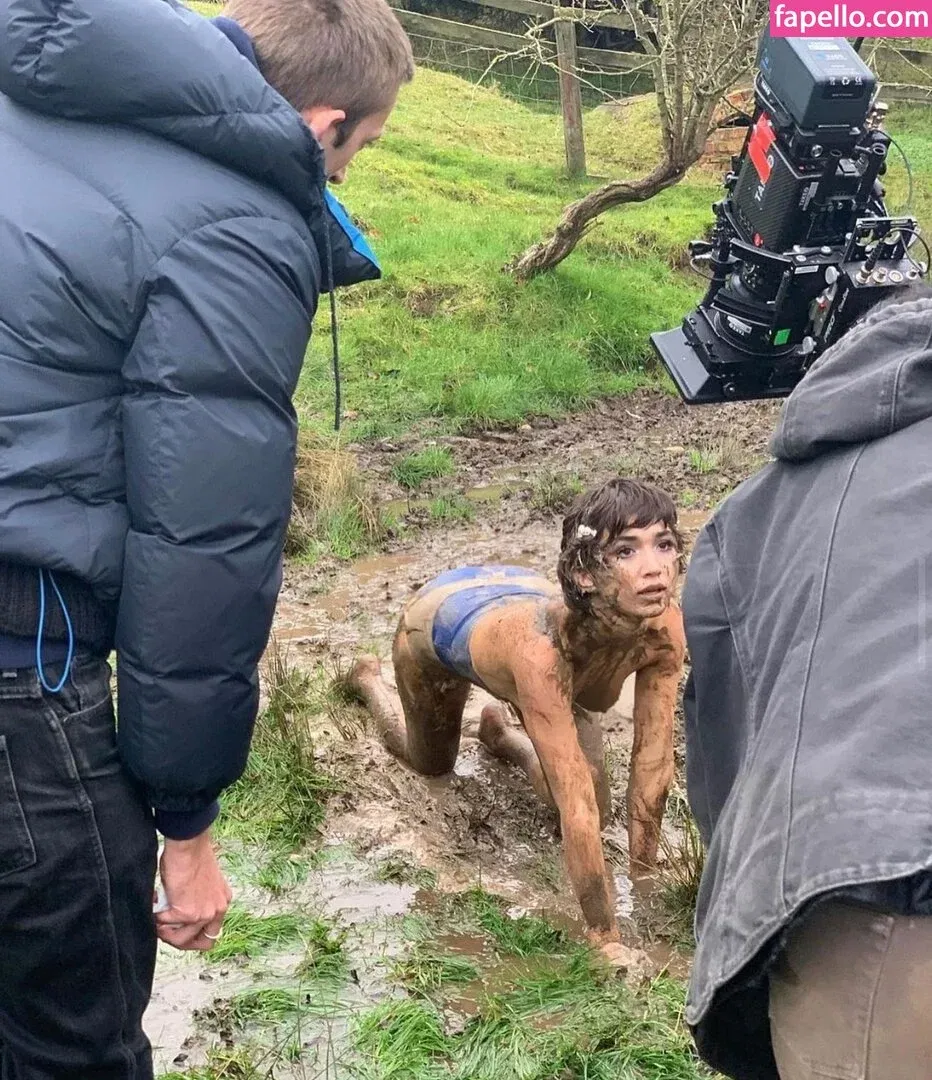 Rowan Blanchard / Simp Chat / rowanblanchard Onlyfans Photo Gallery 