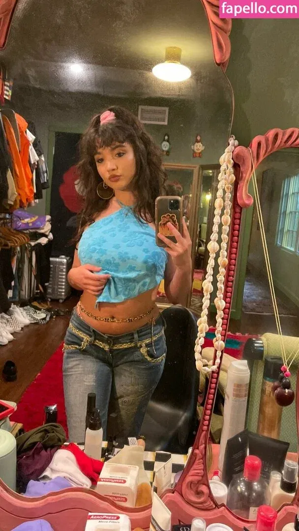 Rowan Blanchard / Simp Chat / rowanblanchard Onlyfans Photo Gallery 