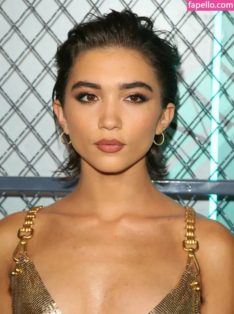 Rowan Blanchard / Simp Chat / rowanblanchard Onlyfans Photo Gallery 