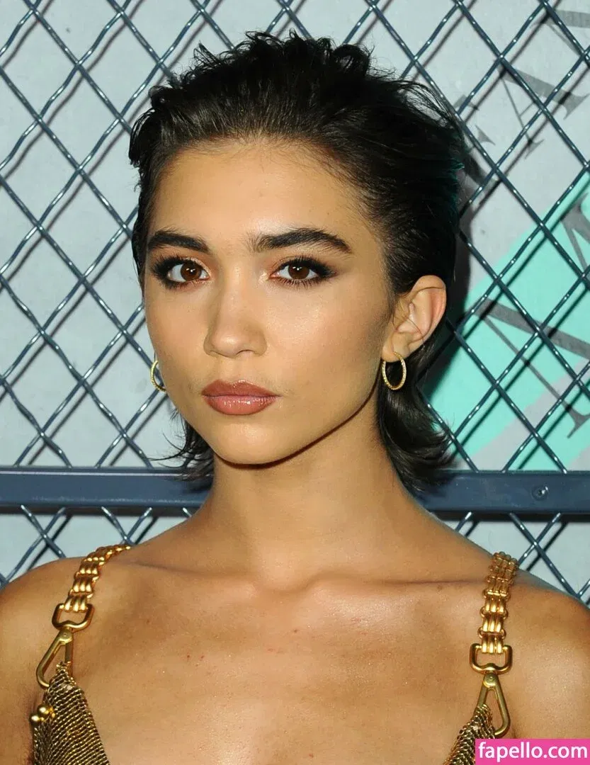 Rowan Blanchard / Simp Chat / rowanblanchard Onlyfans Photo Gallery 