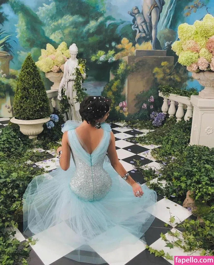 Rowan Blanchard / Simp Chat / rowanblanchard Onlyfans Photo Gallery 