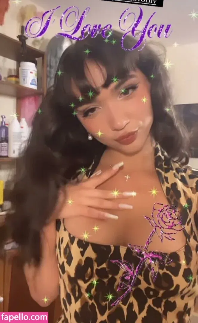 Rowan Blanchard / Simp Chat / rowanblanchard Onlyfans Photo Gallery 