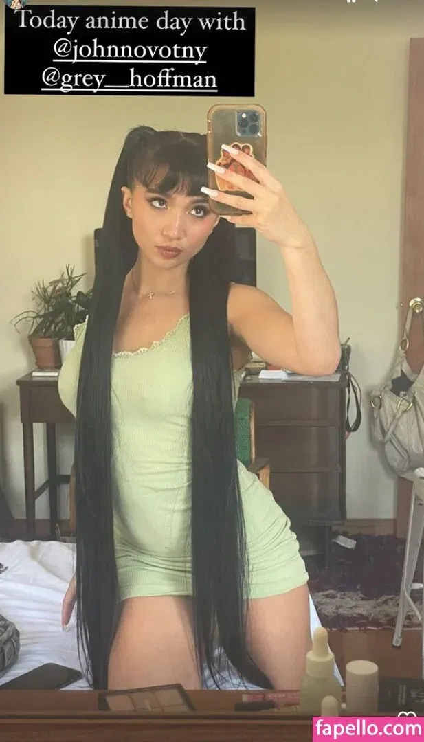 Rowan Blanchard / Simp Chat / rowanblanchard Onlyfans Photo Gallery 