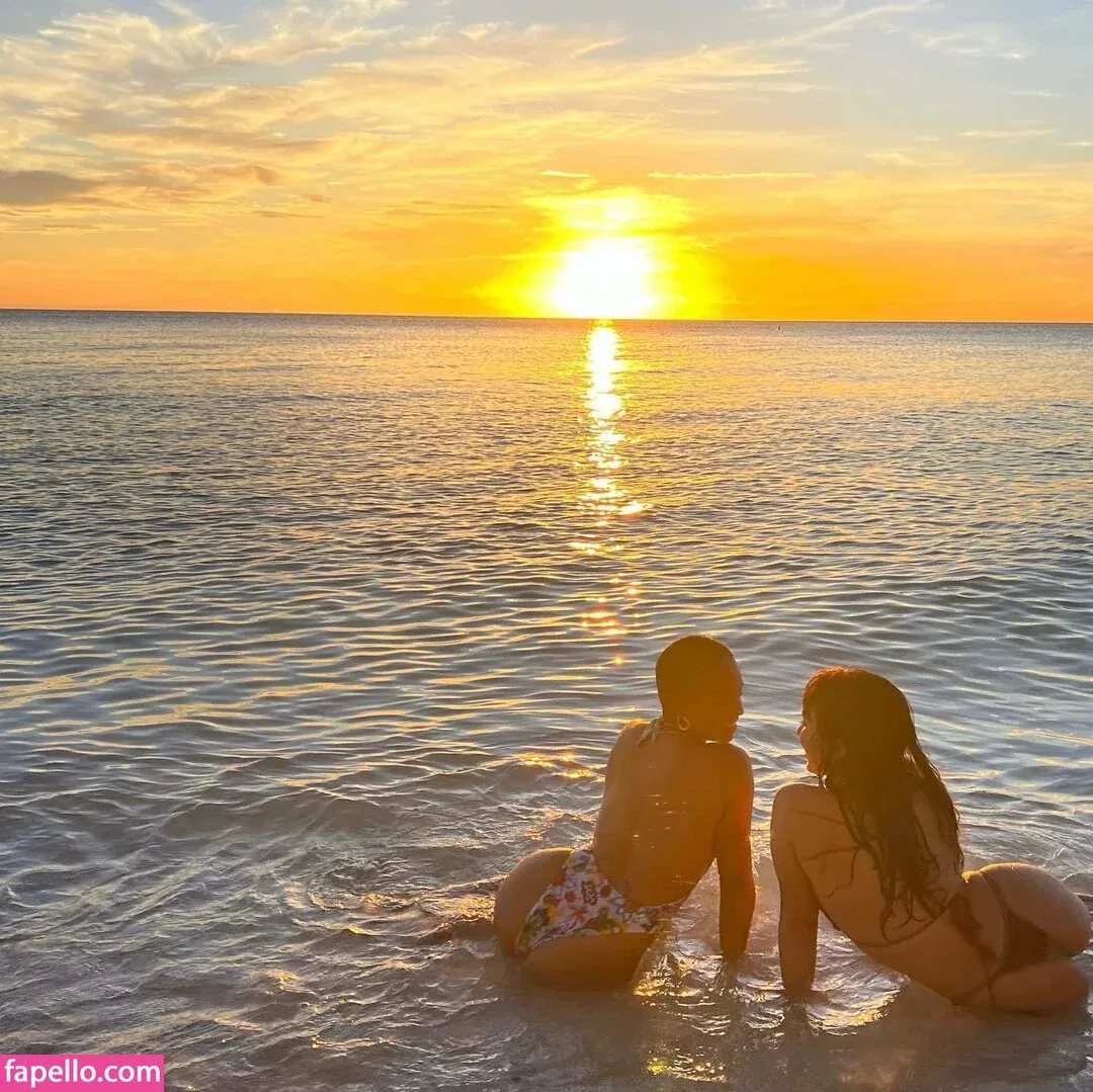 Rowan Blanchard / Simp Chat / rowanblanchard Onlyfans Photo Gallery 